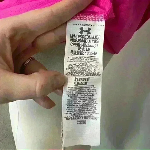 NWT Under Armour Heat Gear V-Neck T-Shirt Hot Pink Carpe Diem Graphic - Picture 12 of 13